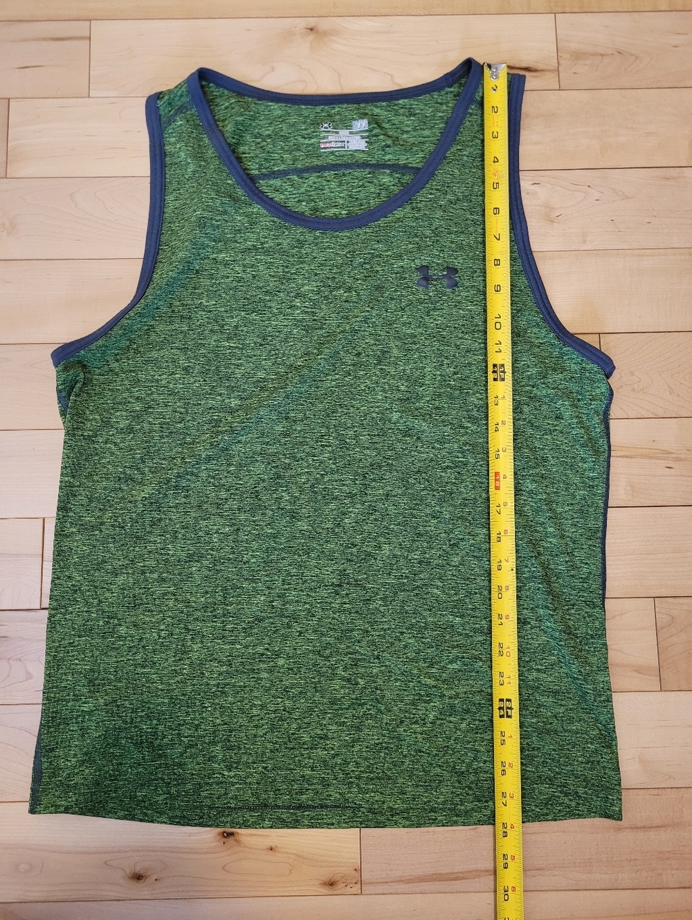 Under Armour men's size large tank top - Picture 4 of 5